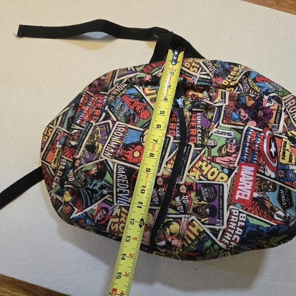 Marvel Comic Print Backpack - Picture 3 of 4